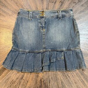 Ann Taylor LOFT Petites Denim Ruffle Hem Skirt – Size 6P